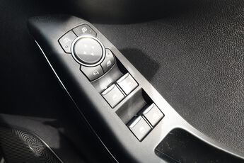 FORD FIESTA, , hi-res