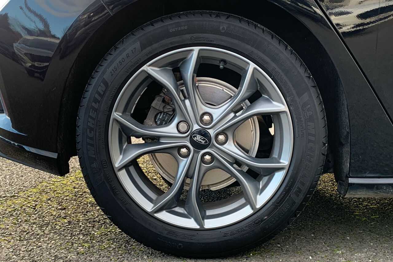 FORD FOCUS, , hi-res