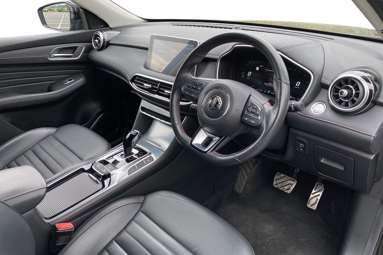 MG MOTOR UK HS, , hi-res