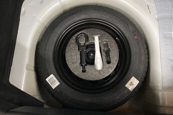 FORD FIESTA, , hi-res