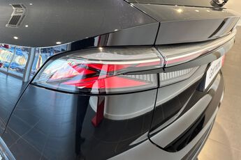 MG MOTOR UK HS, , hi-res