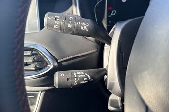 MG MOTOR UK HS, , hi-res