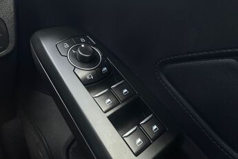 FORD FOCUS, , hi-res
