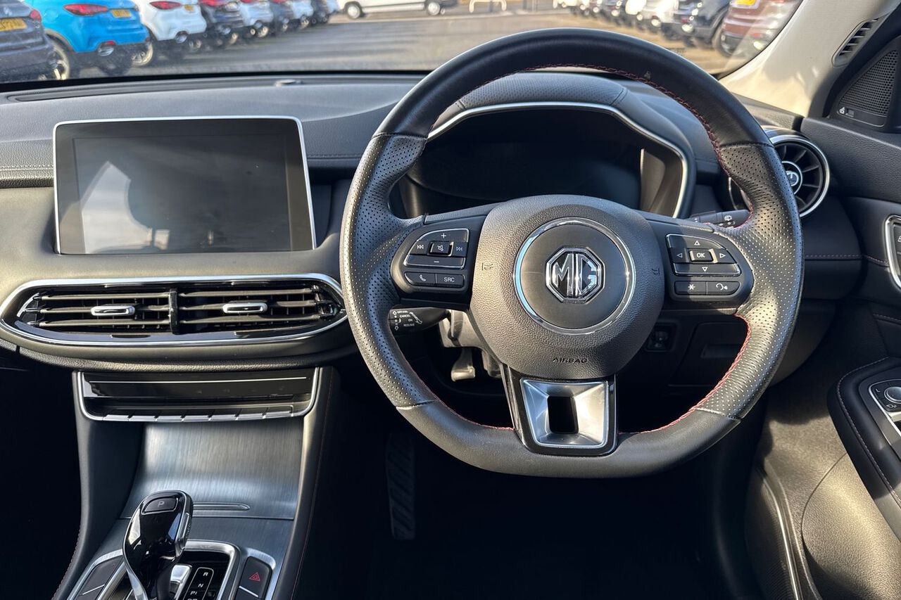 MG MOTOR UK HS, , hi-res