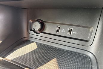 MG MOTOR UK ZS, , hi-res