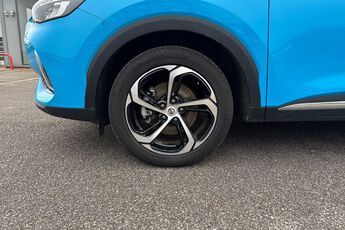 MG MOTOR UK HS, , hi-res