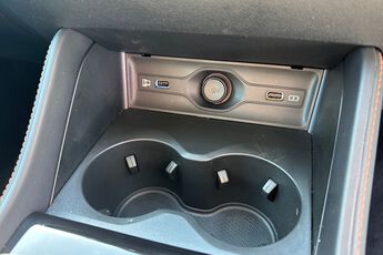 MG MOTOR UK HS, , hi-res