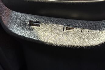 MG MOTOR UK ZS, , hi-res