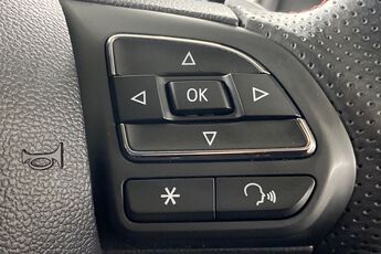 MG MOTOR UK HS, , hi-res