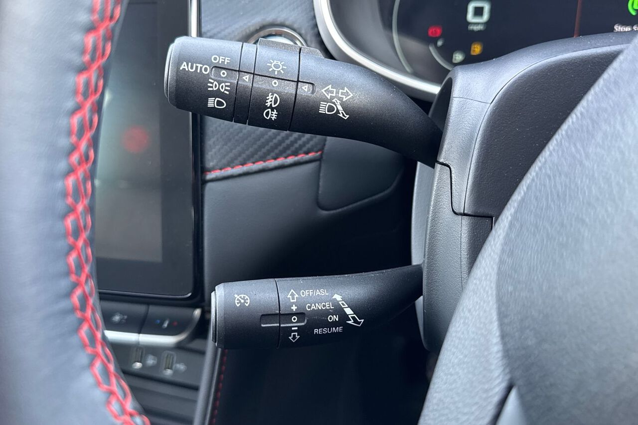 MG MOTOR UK ZS, , hi-res