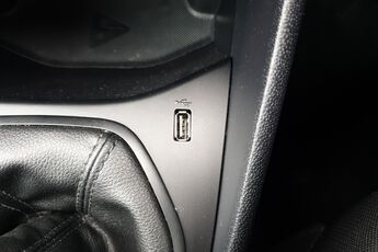 FORD FIESTA, , hi-res