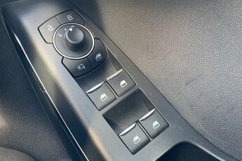 FORD FIESTA, , hi-res
