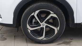 MG MOTOR UK HS, , hi-res