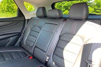 MG MOTOR UK HS, , hi-res