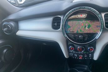 MINI HATCHBACK, , hi-res