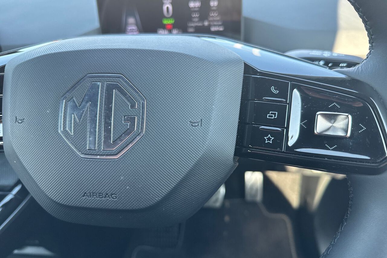 MG MOTOR UK MG4, , hi-res