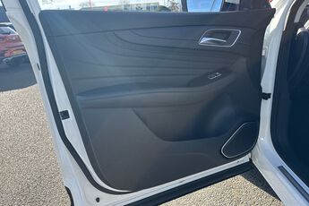 MG MOTOR UK HS, , hi-res