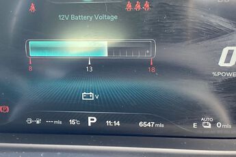 MG MOTOR UK HS, , hi-res