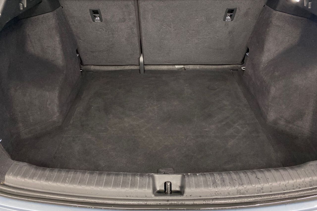AUDI Q4, , hi-res