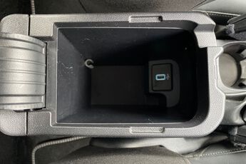 FORD FIESTA, , hi-res