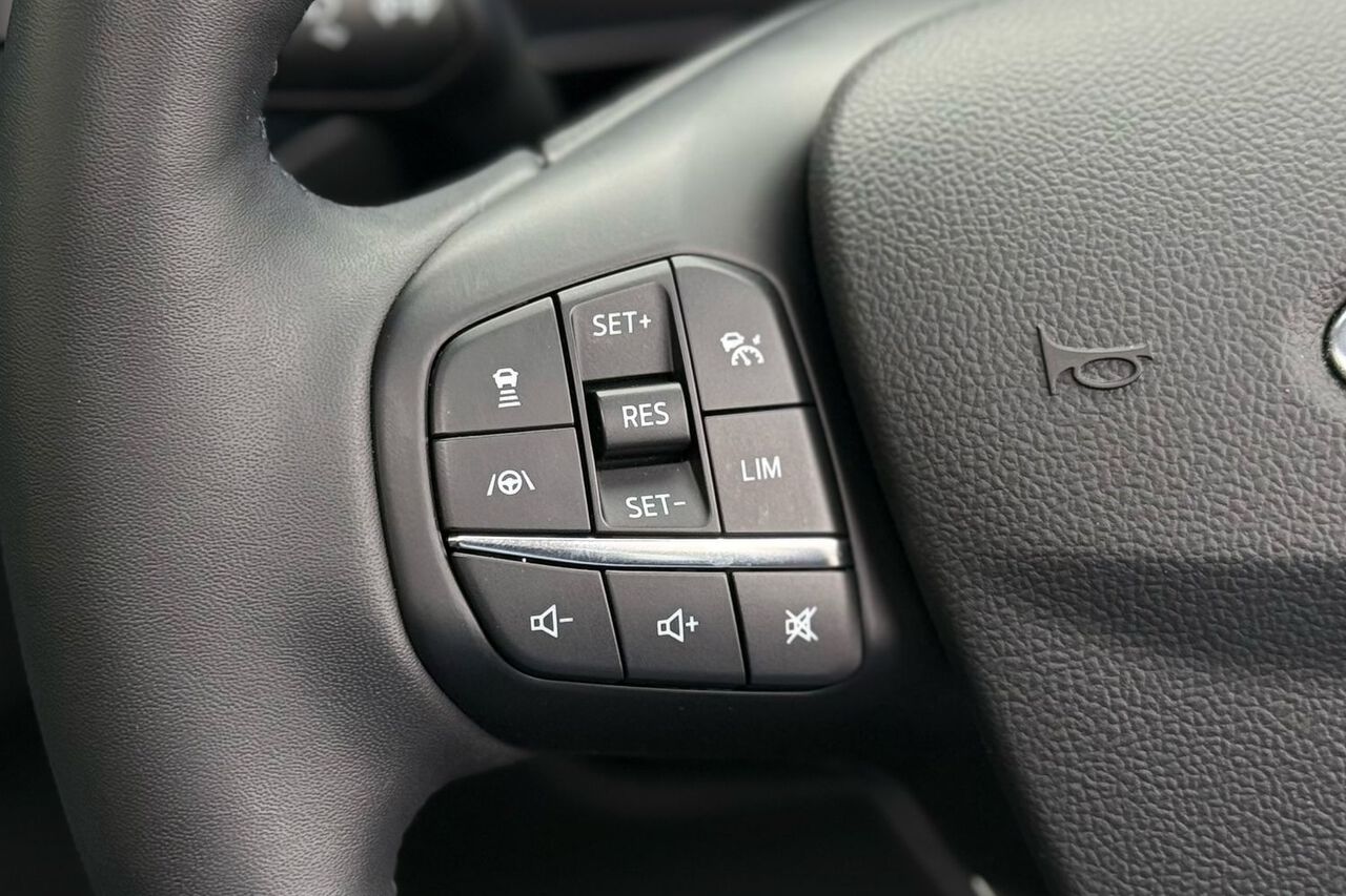 FORD FOCUS, , hi-res