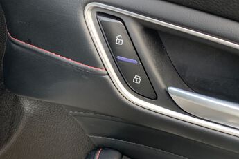 MG MOTOR UK HS, , hi-res