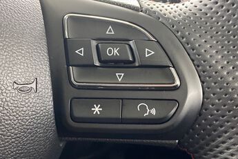 MG MOTOR UK HS, , hi-res