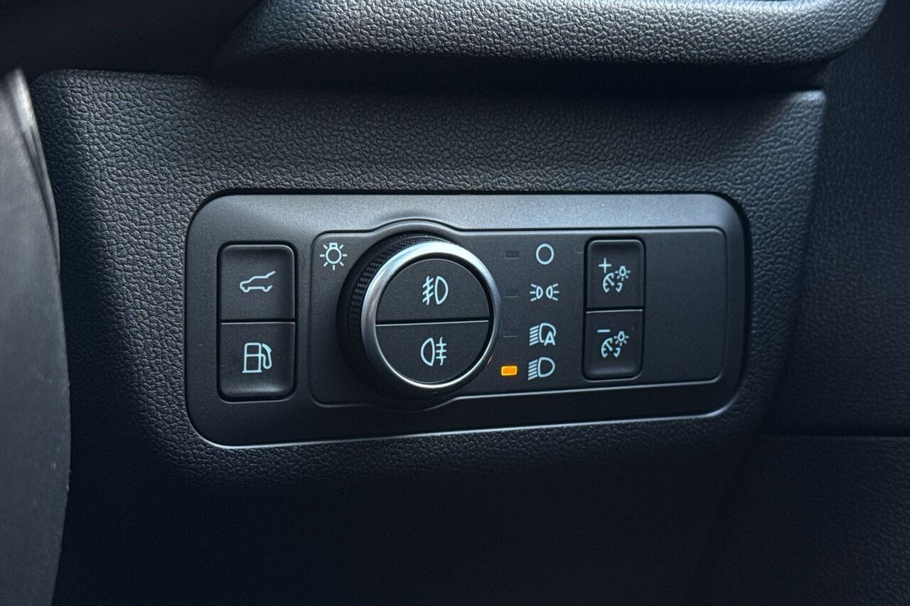 FORD KUGA, , hi-res