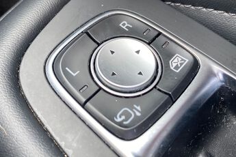 MG MOTOR UK HS, , hi-res
