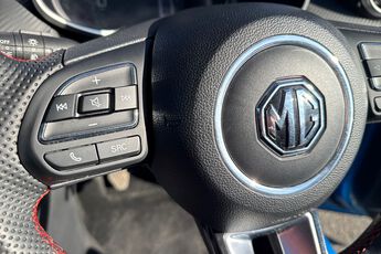 MG MOTOR UK ZS, , hi-res