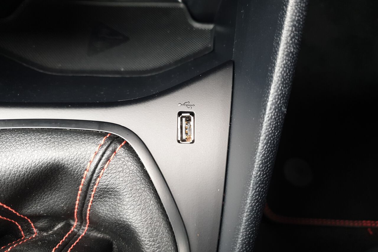 FORD FIESTA, , hi-res