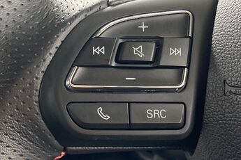 MG MOTOR UK HS, , hi-res