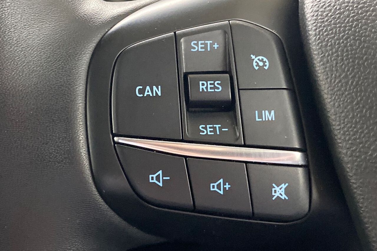 FORD FIESTA, , hi-res