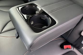 MG MOTOR UK HS, , hi-res