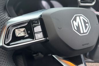 MG MOTOR UK ZS, , hi-res