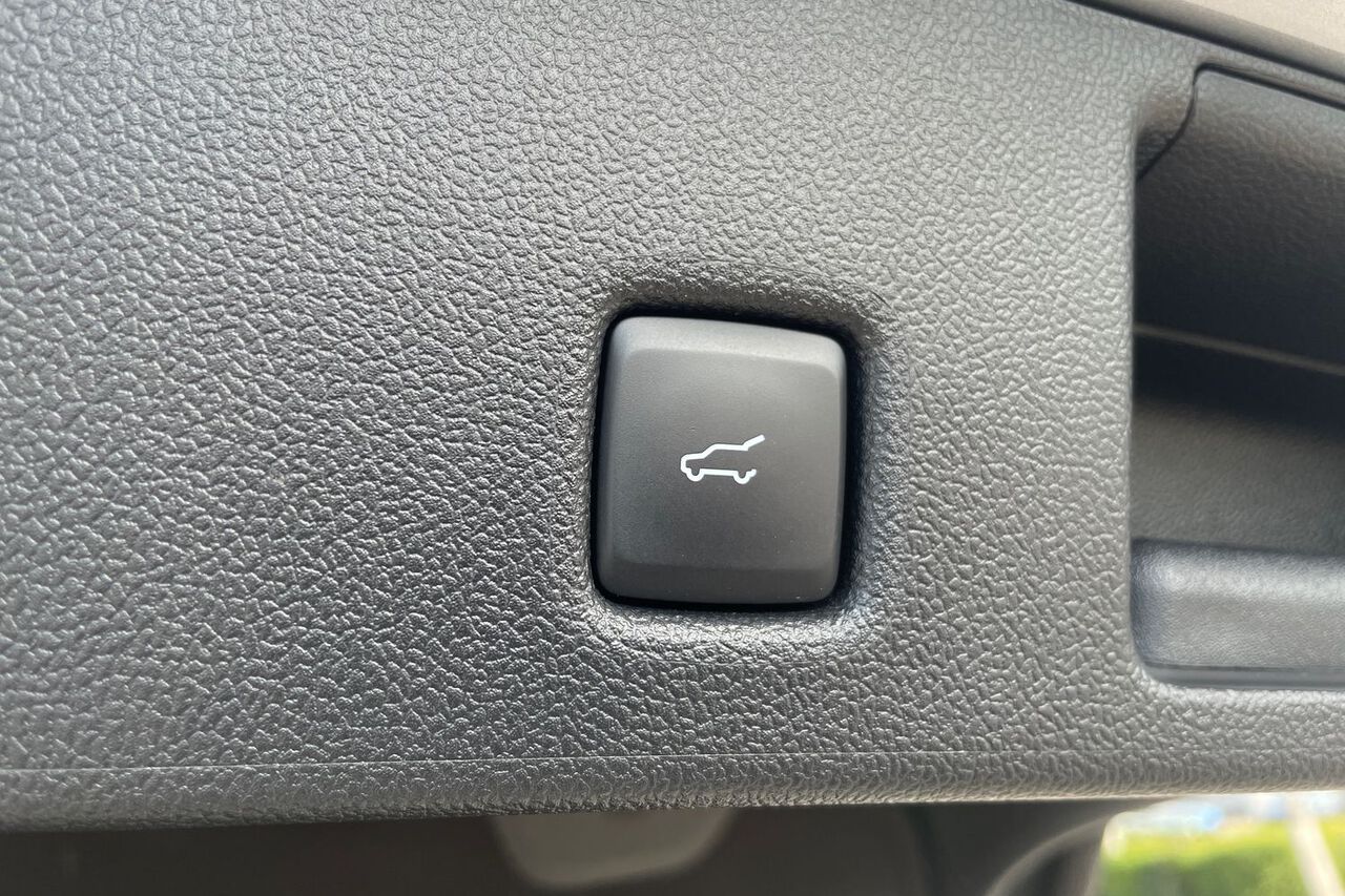 FORD KUGA, , hi-res