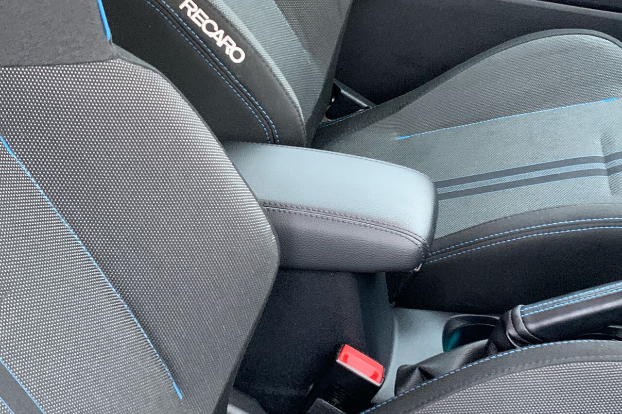 FORD FIESTA, , hi-res