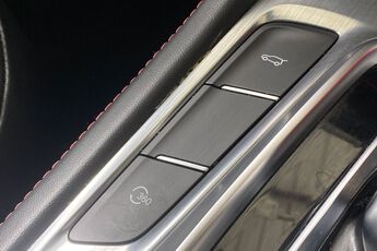 MG MOTOR UK HS, , hi-res
