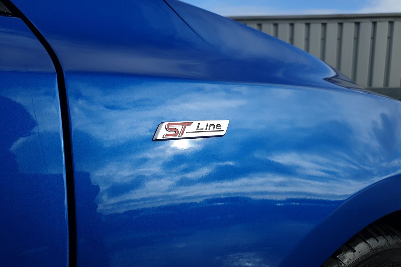 FORD FOCUS, , hi-res