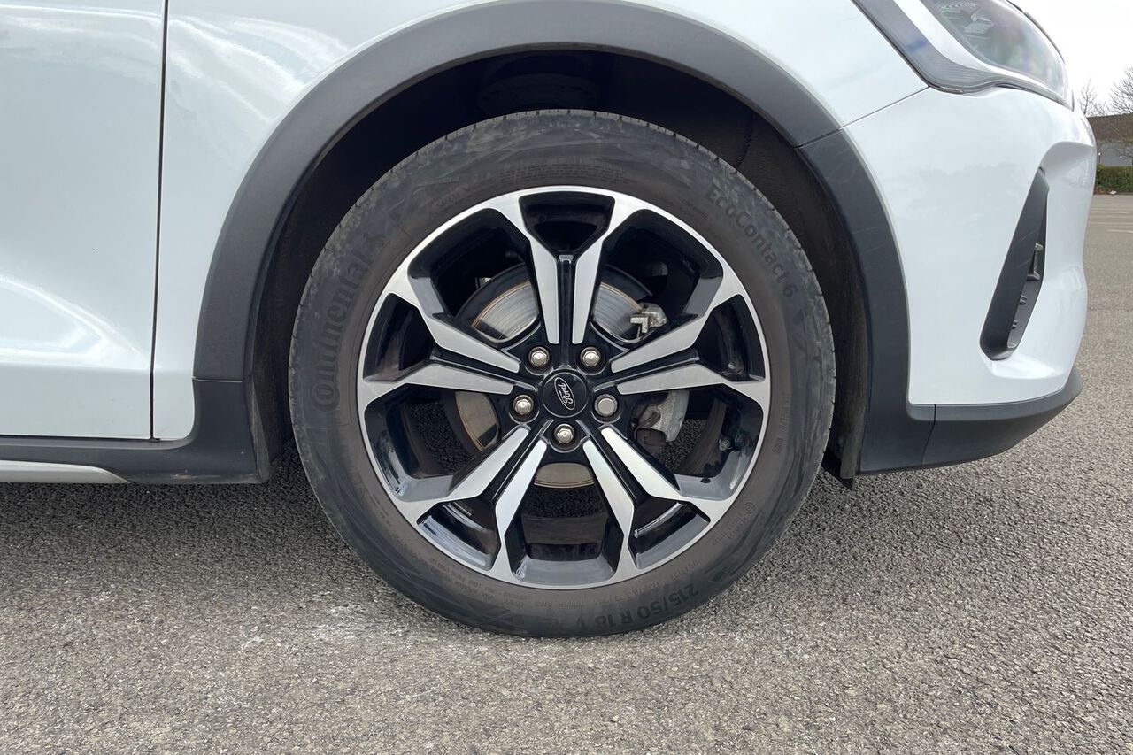 FORD FOCUS, , hi-res