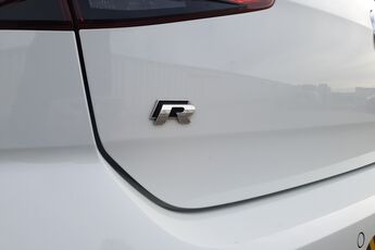 VOLKSWAGEN GOLF, , hi-res