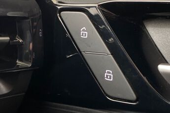 MG MOTOR UK MG4, , hi-res