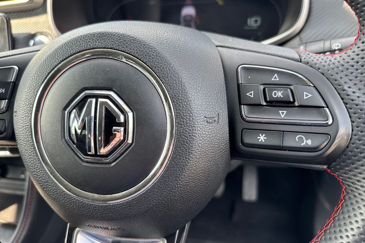 MG MOTOR UK ZS, , hi-res