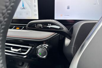 MG MOTOR UK HS, , hi-res