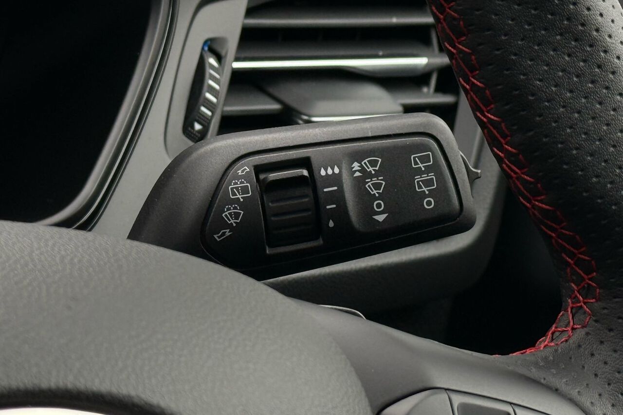 FORD FOCUS, , hi-res