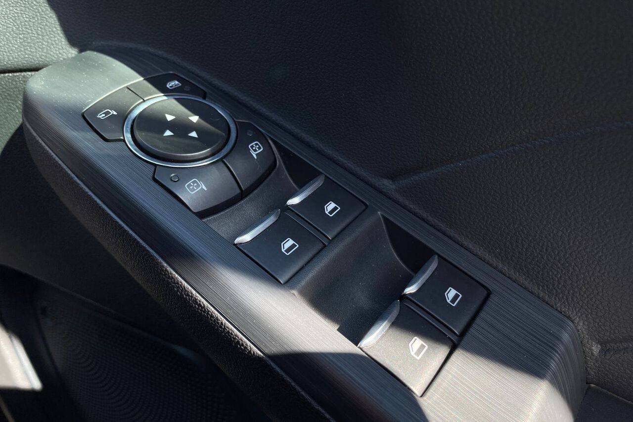 FORD KUGA, , hi-res