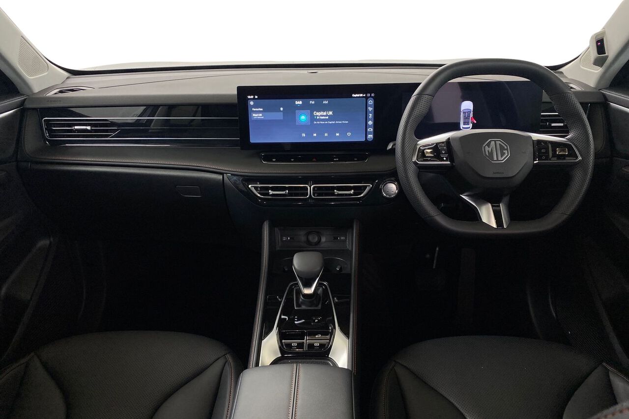 MG MOTOR UK HS, , hi-res