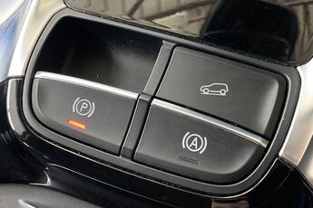 MG MOTOR UK HS, , hi-res