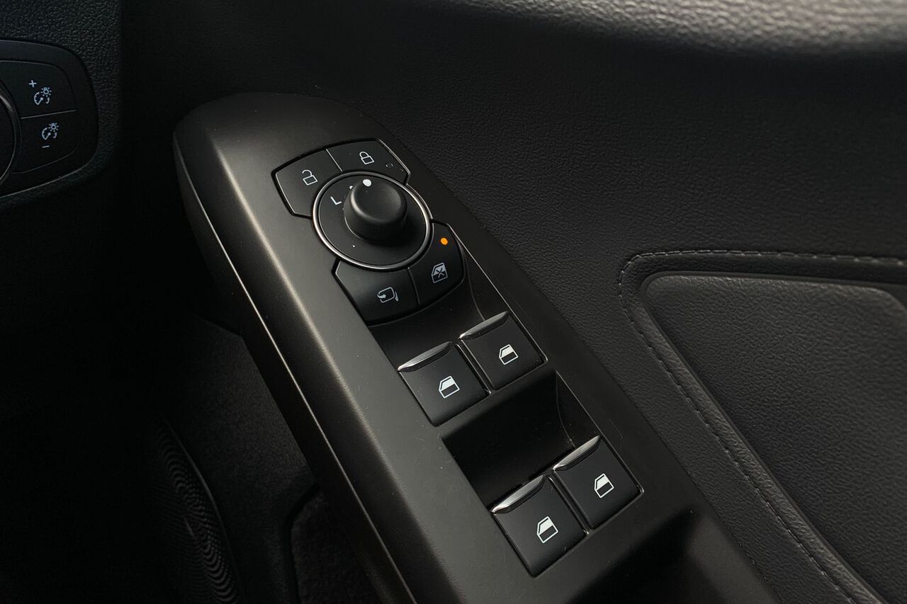 FORD FOCUS, , hi-res