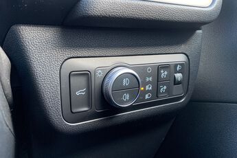 FORD KUGA, , hi-res